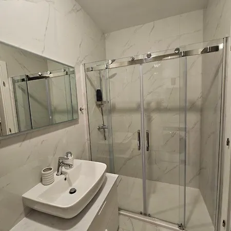 Apartament Zara *